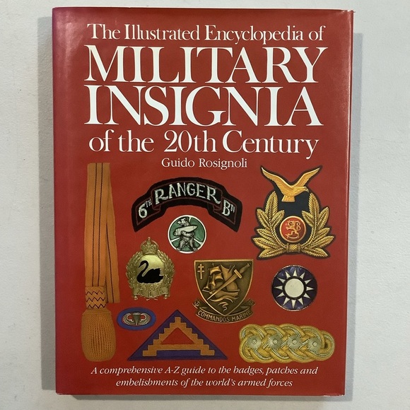 Illustrated Encyclopedia of Military Insignia of 20th Century Hardcover Book - Picture 1 of 6